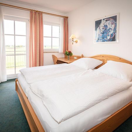 Hotel Reich Am Schnackensee Gunzenhausen Bagian luar foto