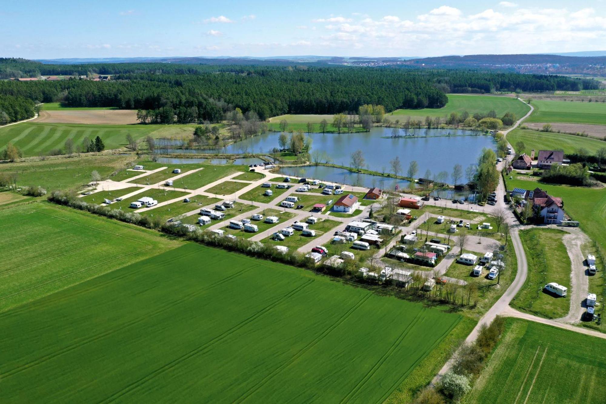 Hotel Reich Am Schnackensee Gunzenhausen Bagian luar foto