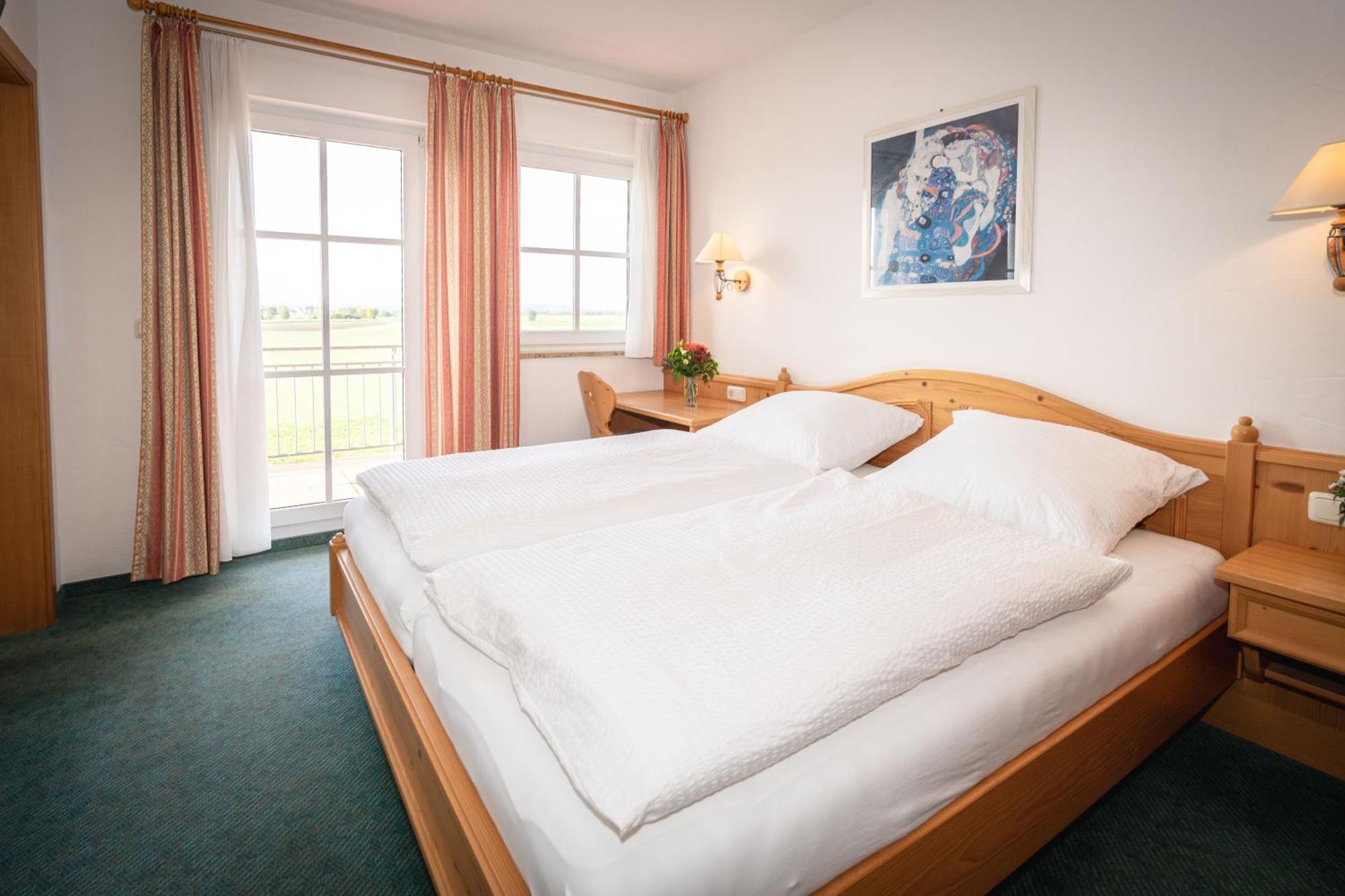 Hotel Reich Am Schnackensee Gunzenhausen Bagian luar foto